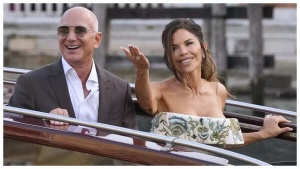 Natasha Poonawalla's Show-Stopping Style Steals Spotlight at Bezos-Sánchez Wedding