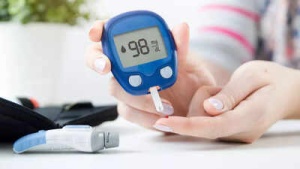 Blood Sugar Monitoring Without Diabetes: Is It Necessary or Harmful?