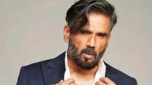 Suniel Shetty Berates Mimic On Stage, Citing 'Awful' Impression; Video Goes Viral