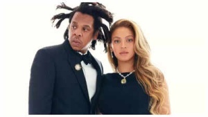 Beyoncé and Jay-Z Borrow $110M Despite Billion-Dollar Fortune, Fueling Relocation Rumors
Hoặc:
Billionaire Power Couple Beyoncé and Jay-Z Take Out Massive Loan Amidst UK Move Speculation