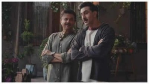 Anil Kapoor's Advice to Ranbir Kapoor After 'Shamshera' Failure: 'Block Out the Noise'