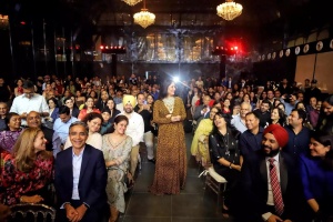 Kareena Kapoor Khan's Bold Sabyasachi Saree Divides Fashion Critics: A Risky Look That Sparks Debate