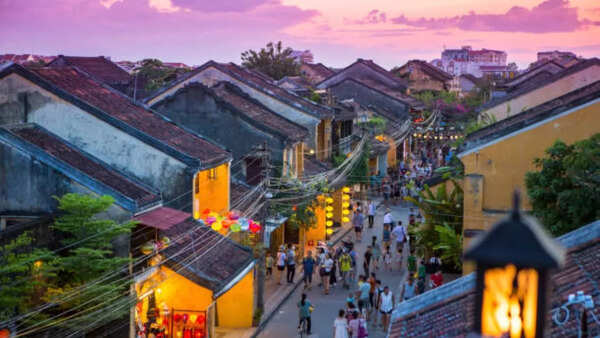 Colorful streets of Hoi An, Vietnam