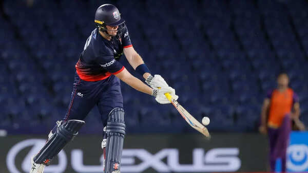 Mitchell Owens batting for Washington Freedom