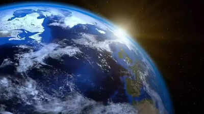 Illustration of Earth's rotation and time adjustment.